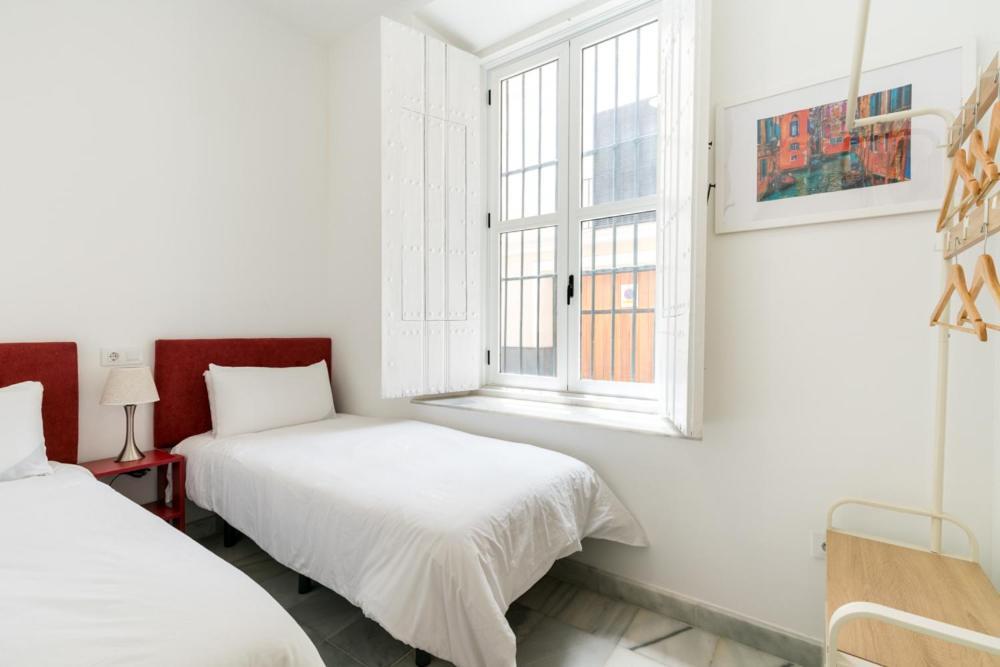 Olehousing-San Lorenzo Seville Luaran gambar