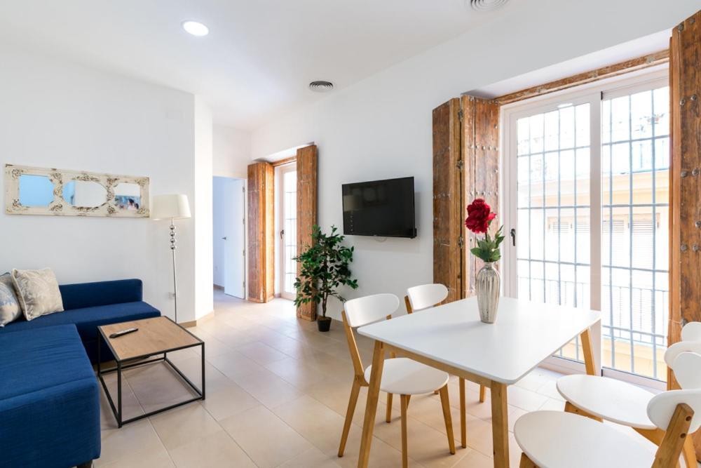 Olehousing-San Lorenzo Seville Luaran gambar
