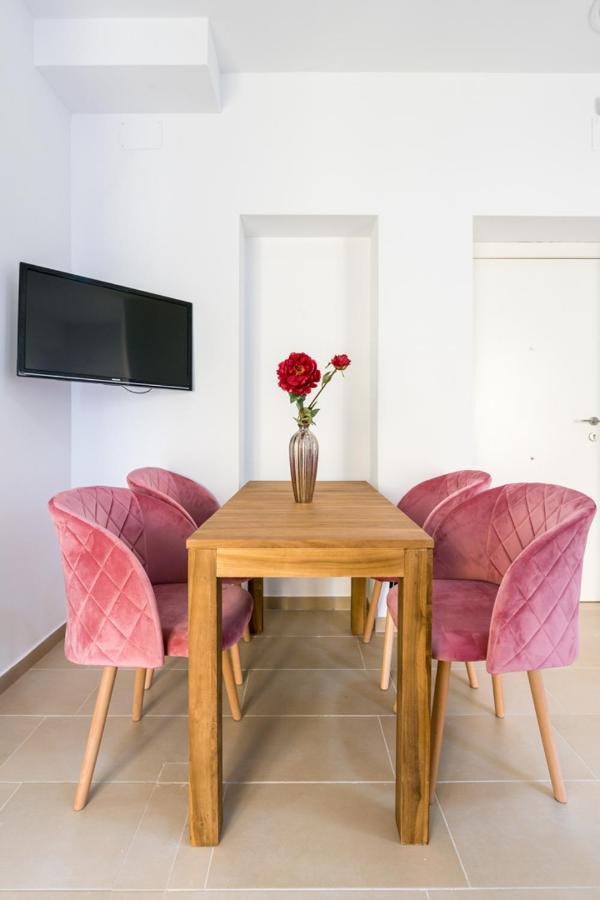 Olehousing-San Lorenzo Seville Luaran gambar